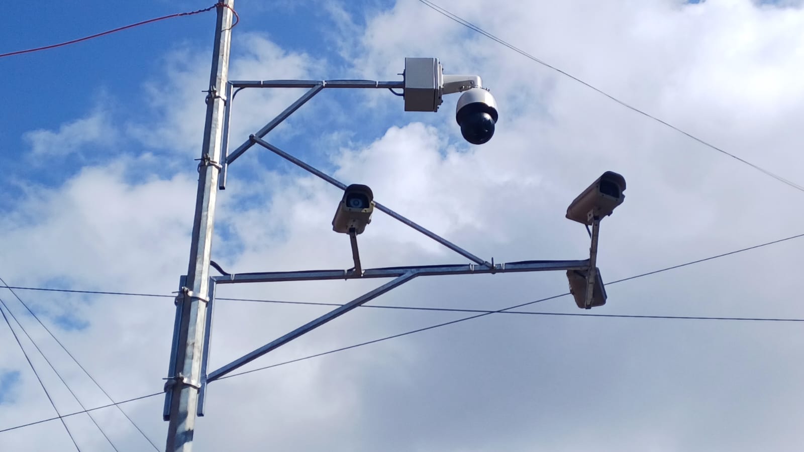 20 CCTV cameras monitoring  motorists, anti-social elements