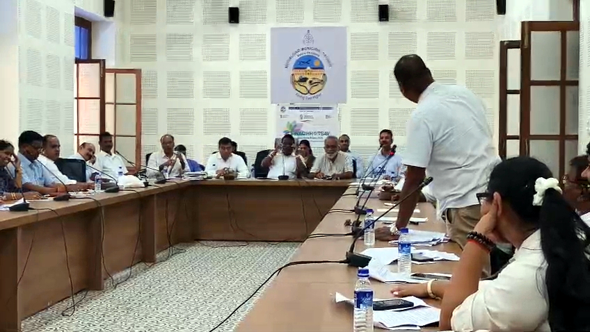 Mormugao councilors call for repair of damaged Sada site