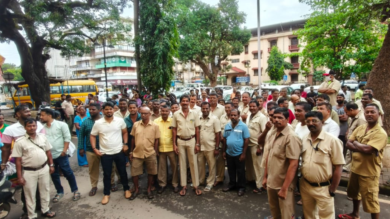 ﻿Mormugao Municipal Council staff hold one-day strike over long-pending demands