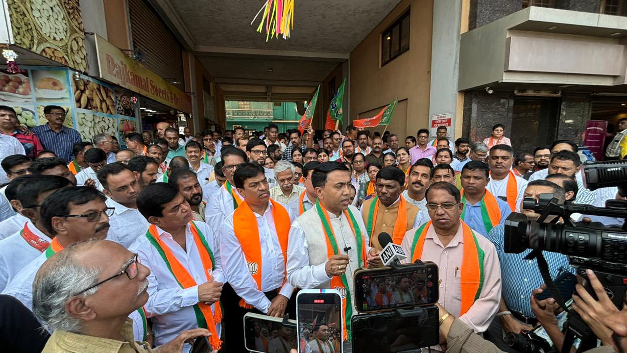 ﻿Goa BJP leaders hail NDA sweep in Bihar, credit PM Modi's development agenda