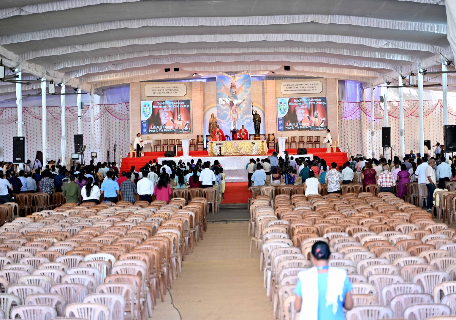 Thousands of devotees flock to Old Goa as Novena of St Francis Xavier begins