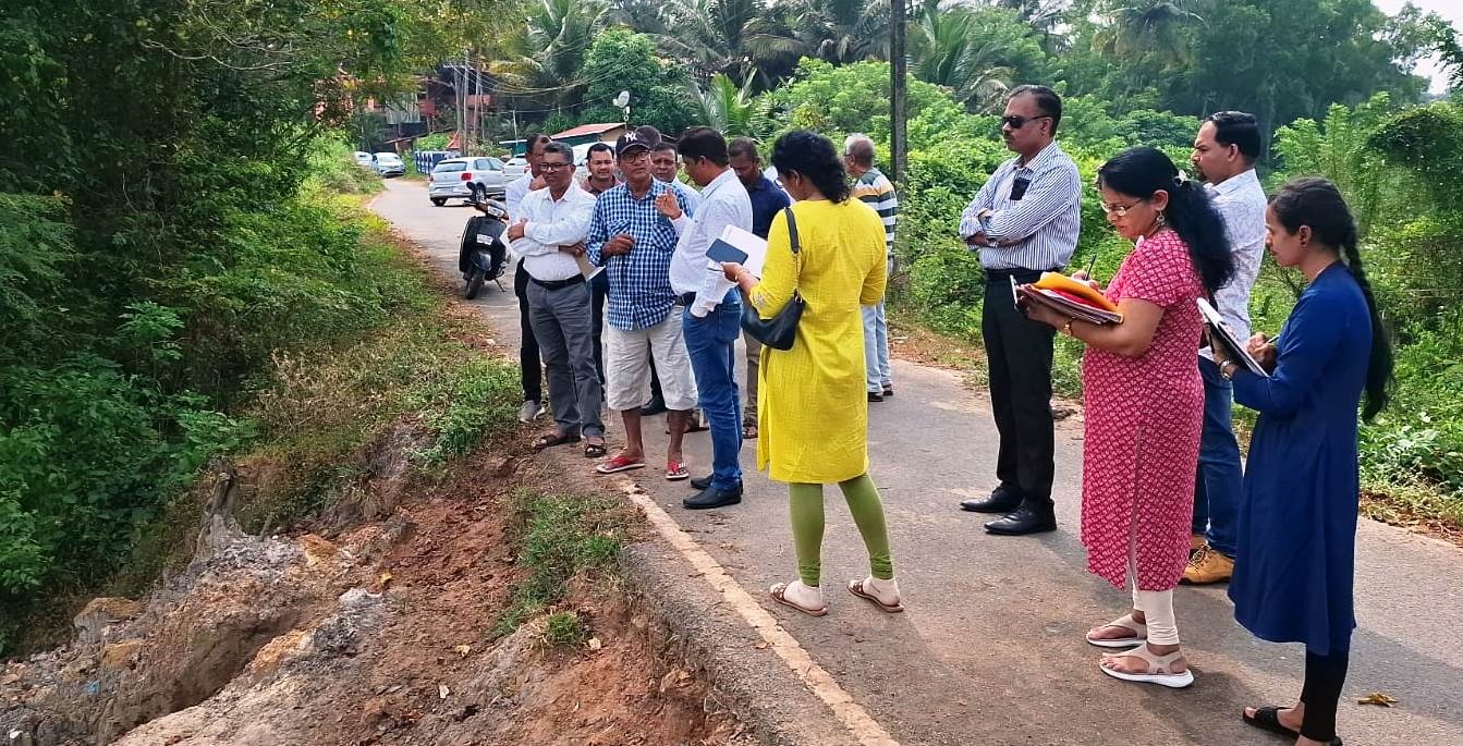 ﻿WRD inspects Assolna water body amid conflicting claims