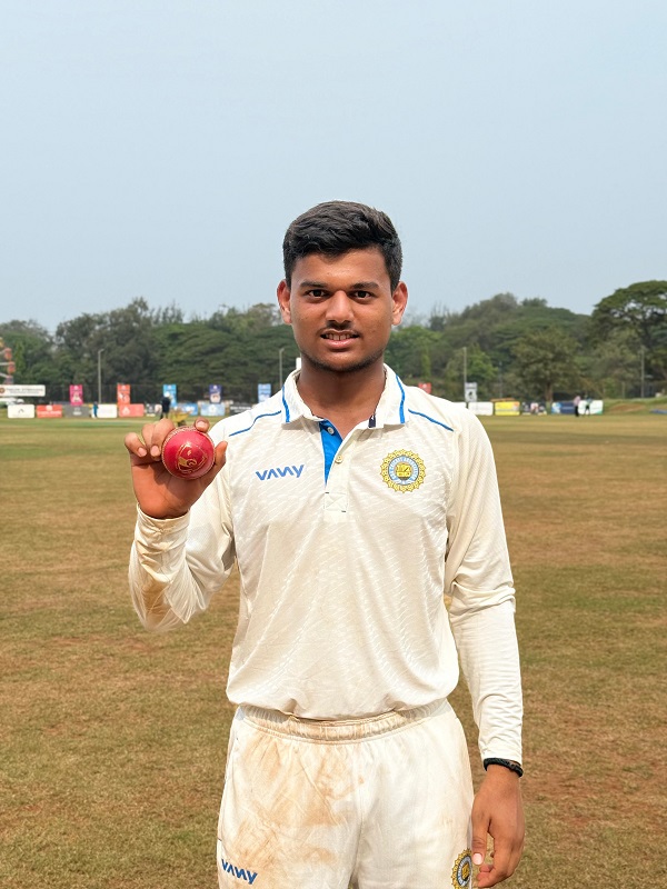 Mihir Kudalkar picks up five-wicket haul