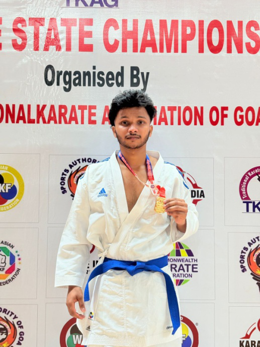 ﻿Hardik shines with double gold at North District Karate C'ship