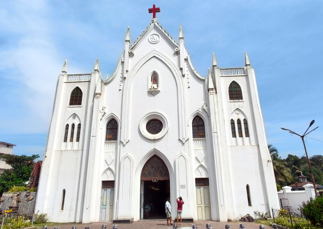 CHRONICLES OF GOAN CHURCHES: St Andrew Church at Vasco