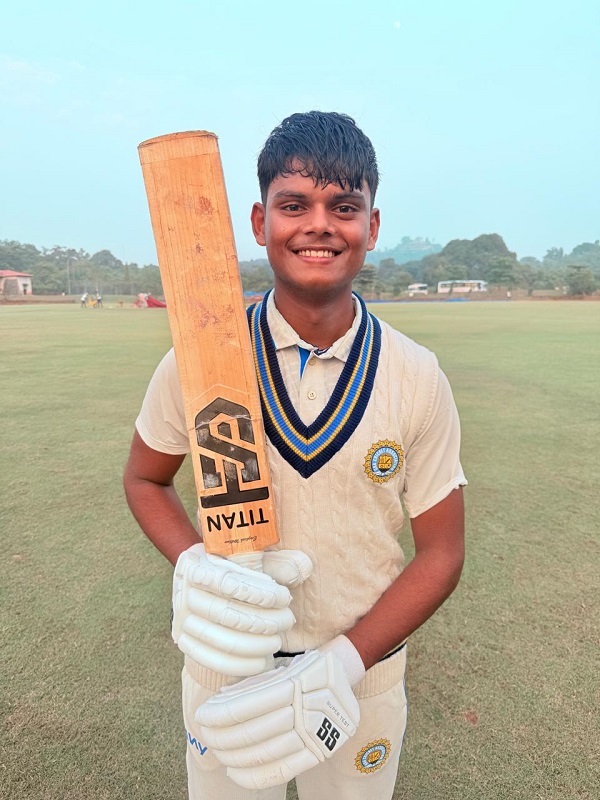 ﻿Goa tighten grip, cruise towards outright win