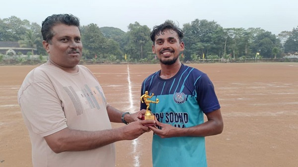 ﻿Navelim Villagers Union pip Sao Jose De Areal SC