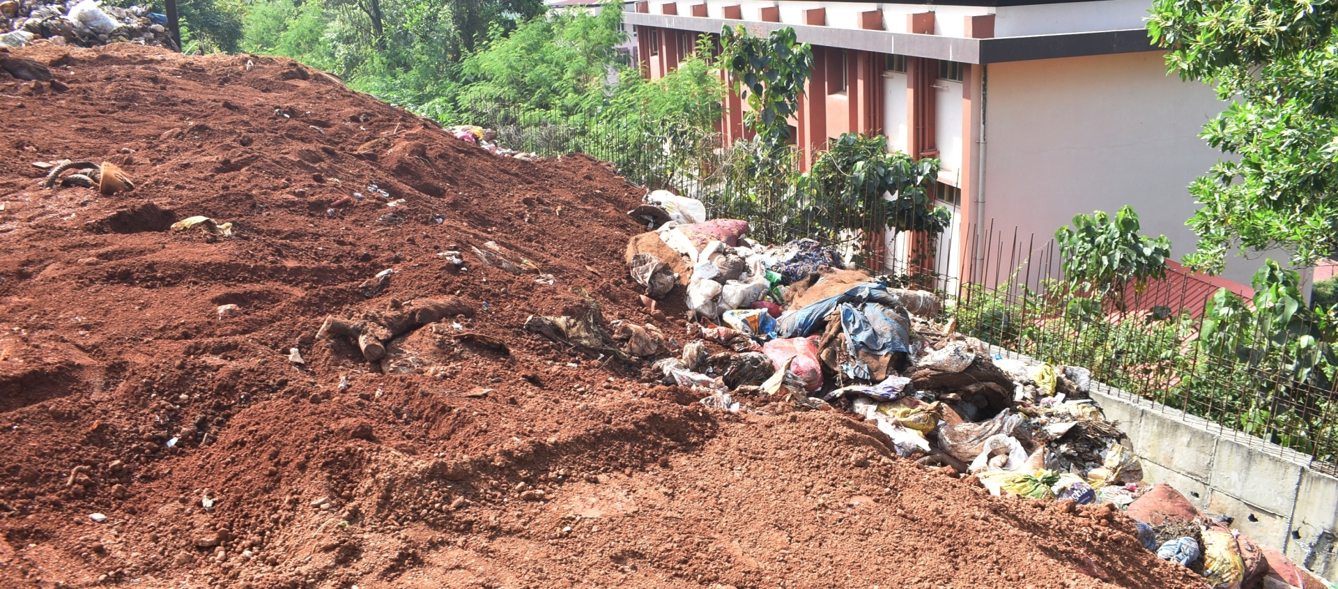 GSPCB flags dumping of sanitary waste at Sonsodo