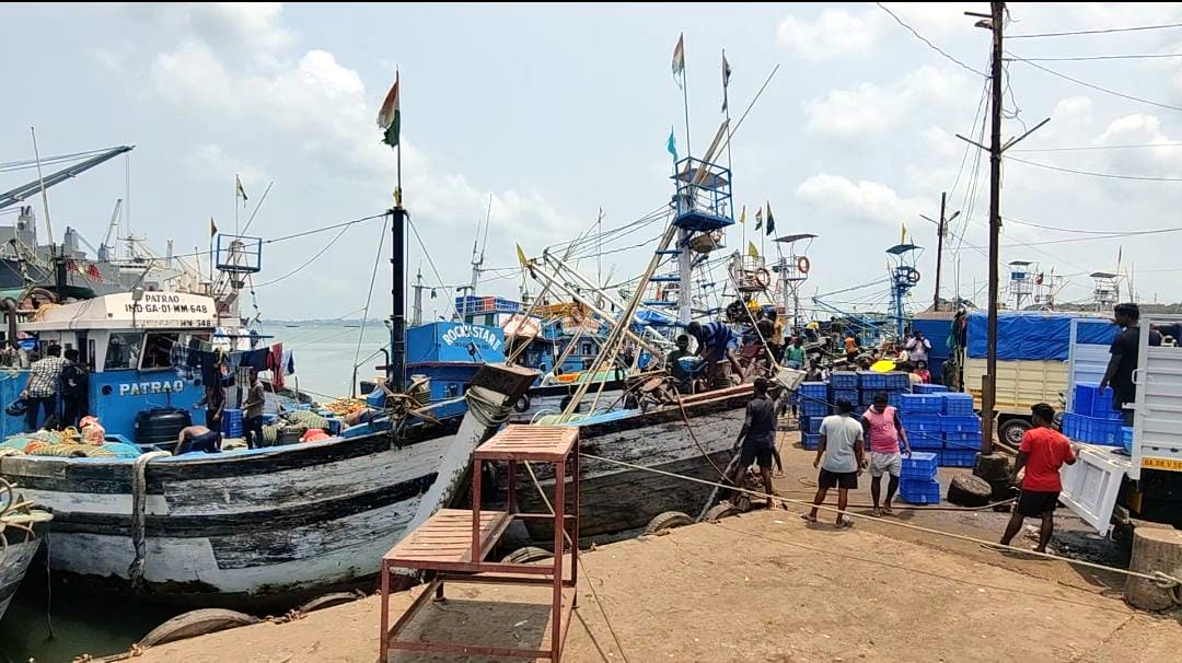 Goa’s traditional fishermen demand accountability on ban enforcement