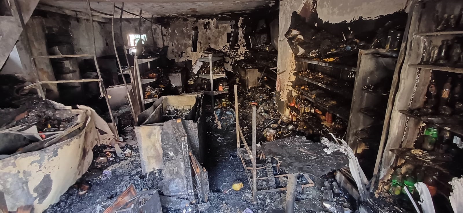 Fast food outlet gutted in pre-dawn blaze at Aquem