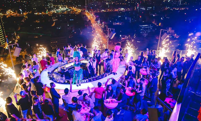 Capitalising obscenity: A non-Goan tradition