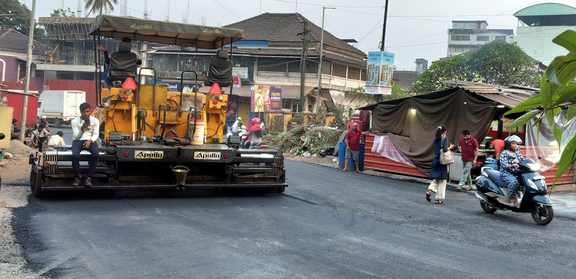 After years of neglect, Angod road gets a Christmas fix