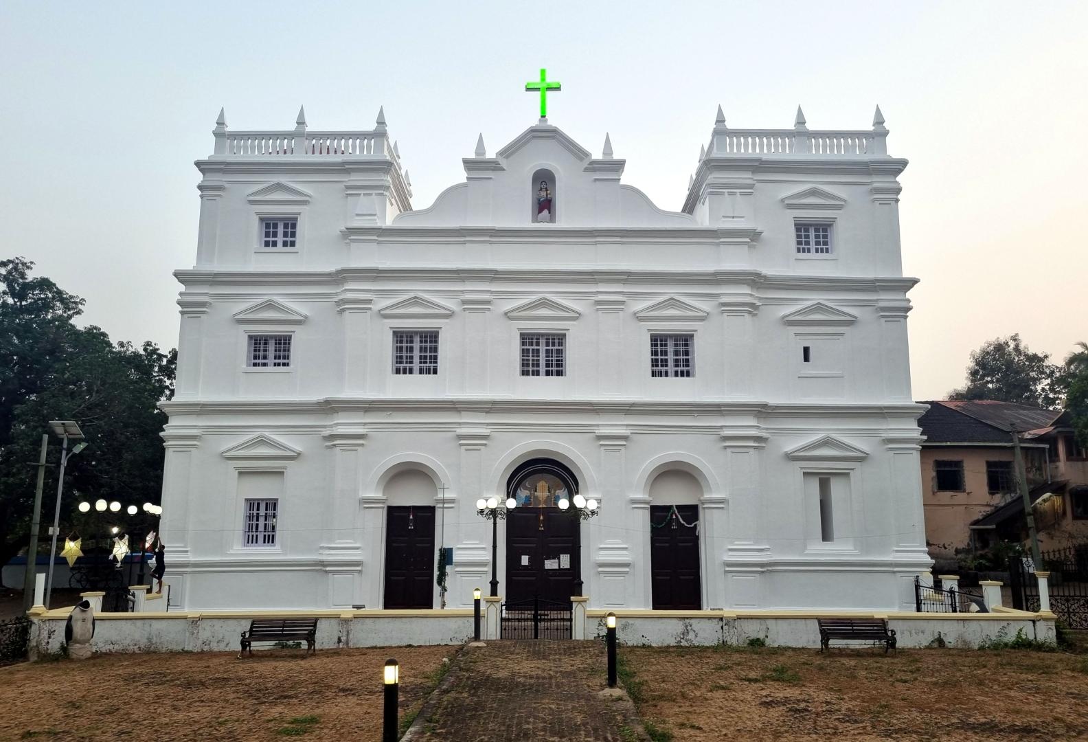 CHRONICLES OF GOAN CHURCHES: The St John the Evangelist Church at Neura