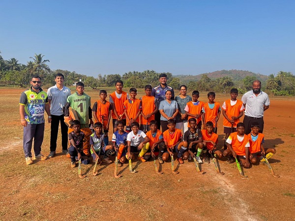 Damodar English HS Gudi win U17 and U14 boys titles