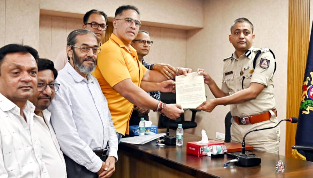 Ban sought on heavy vehicles from Goa, Karwar in Belagavi