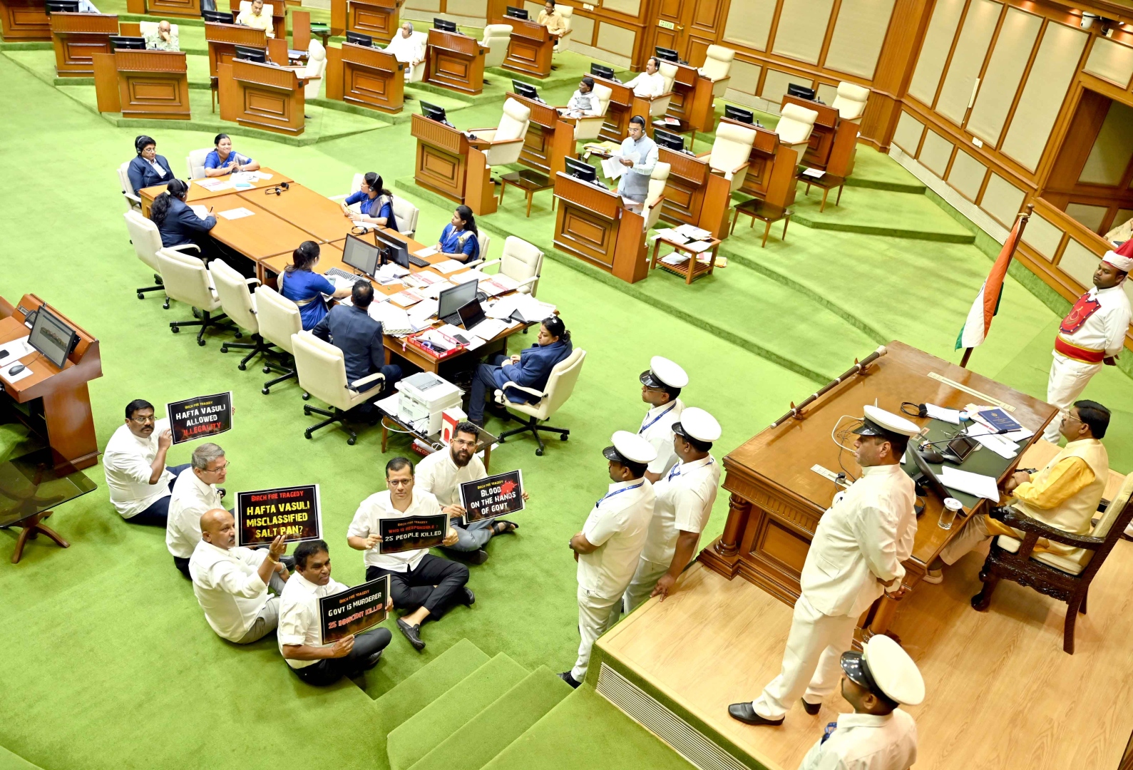 Oppn slams govt over Birch tragedy, demands CBI probe