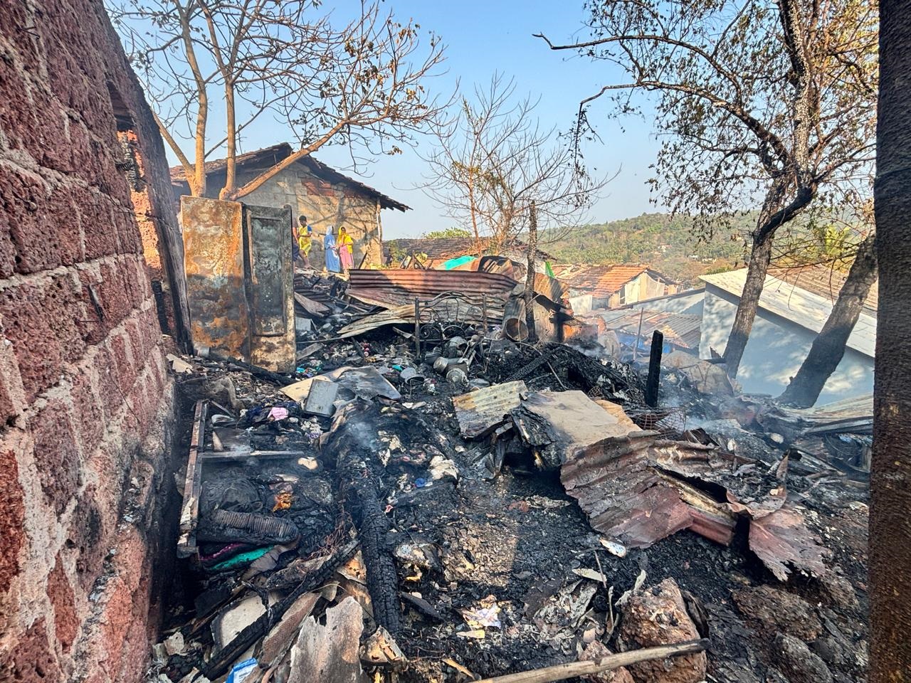 House gutted in fire at Curtorim