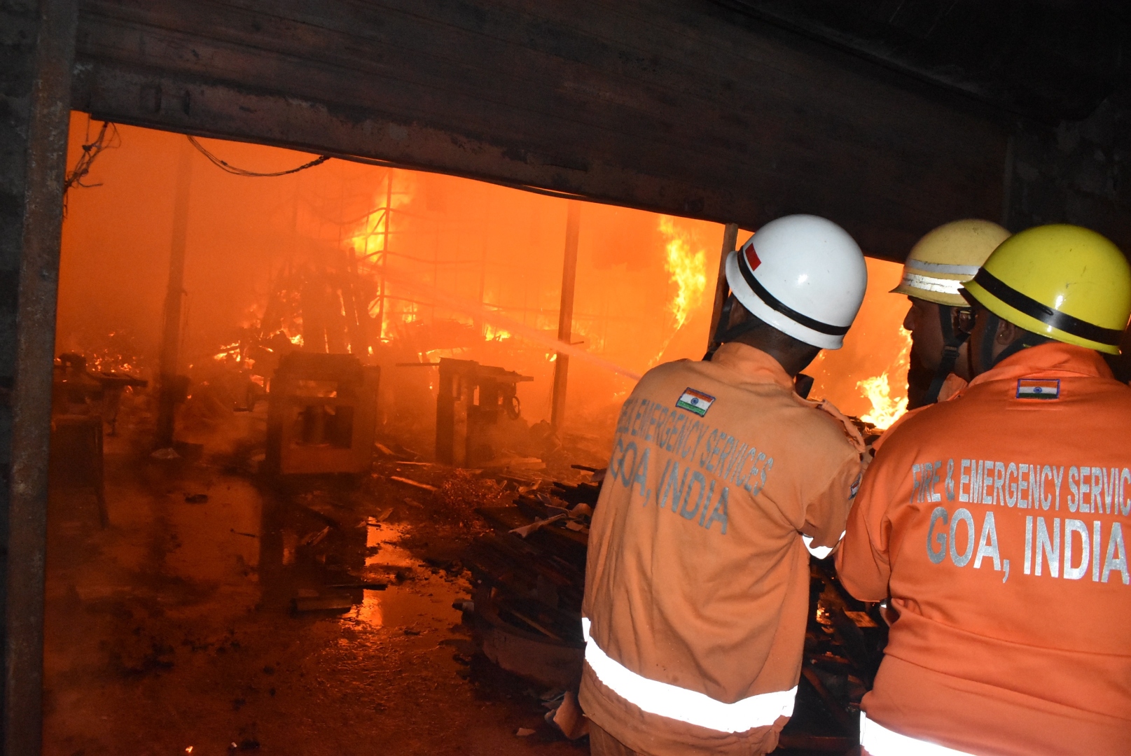 Major fire destroys saw mill in Davorlim, loss pegged at over Rs 50L