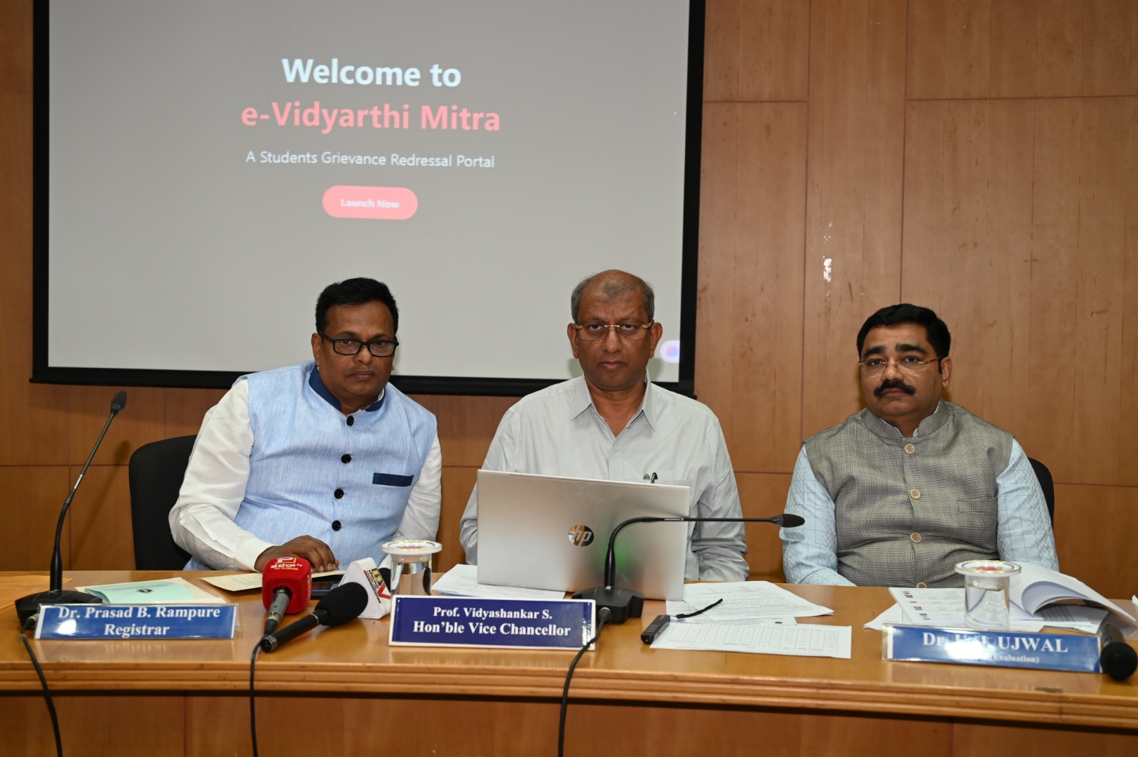 Goan students among 8,702 graduates at VTU convocation