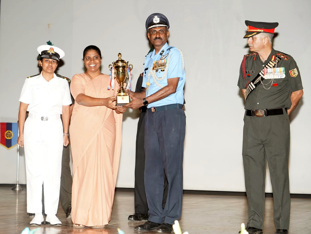 CAMPUS | Holy Cross HS shines in Karnataka and Goa NCC directorate