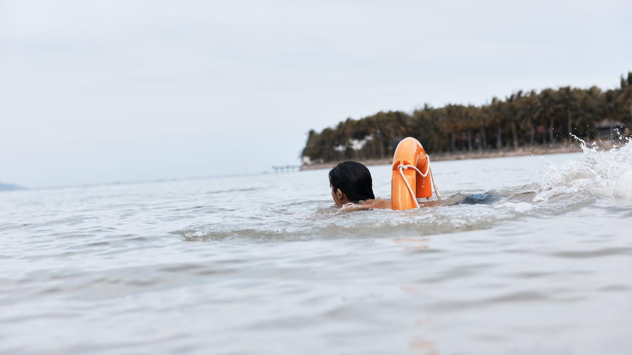 Prompt response by lifesavers averts tragedy at Colva