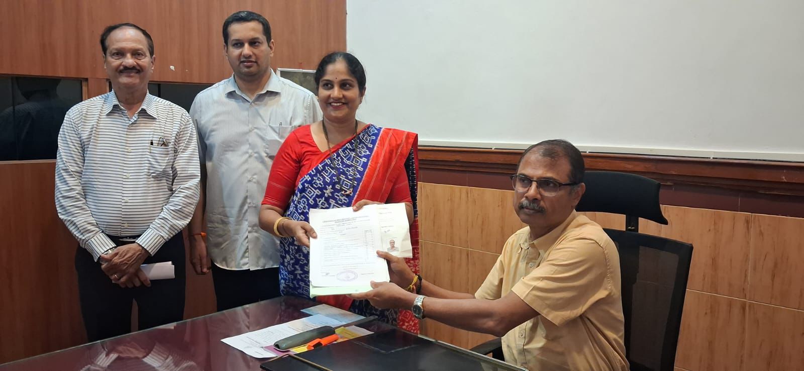 CCP polls: 1st-time candidate Po   to contest against sitting Mayor