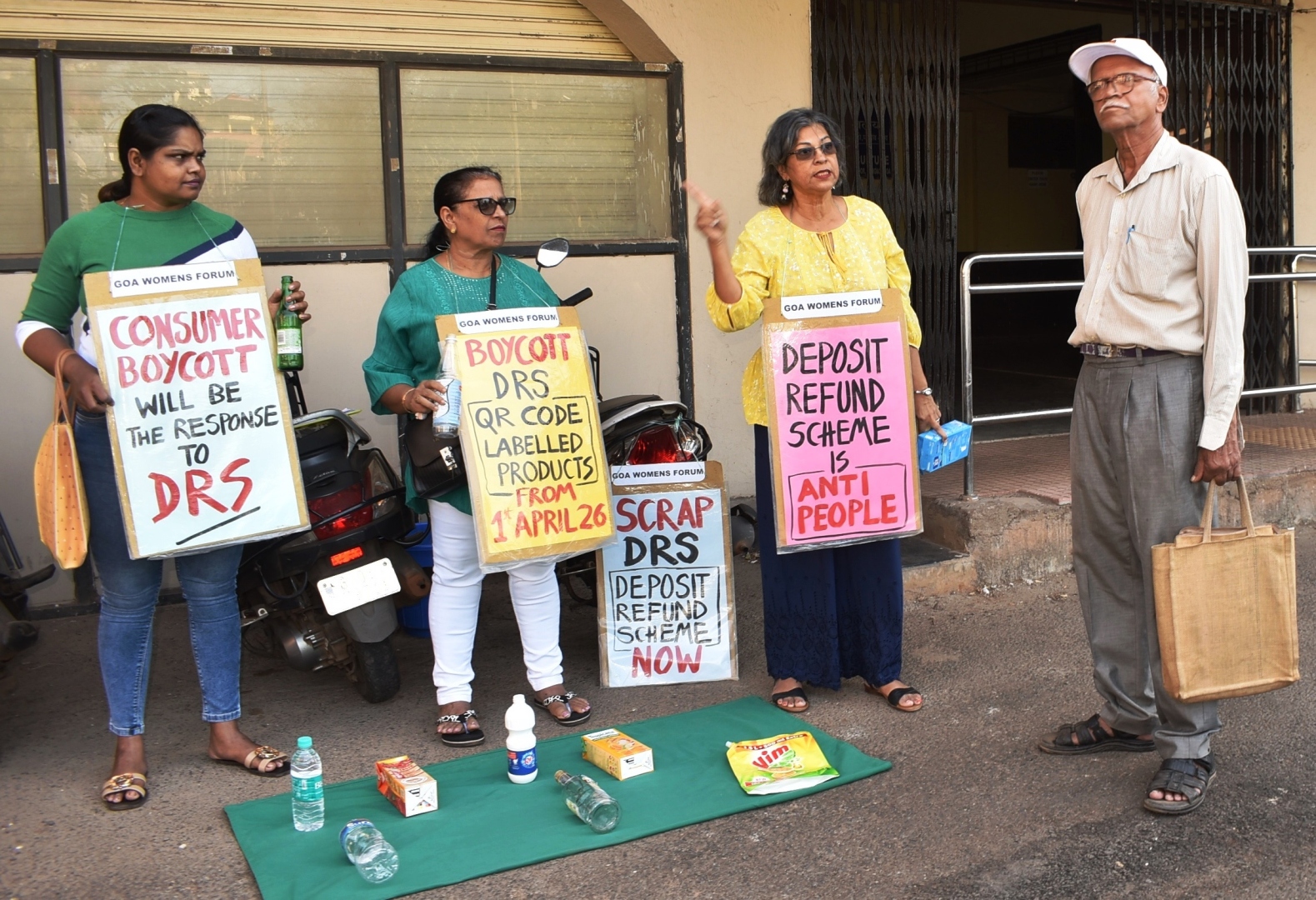 Goa Women’s Forum protests against DRS in Margao
