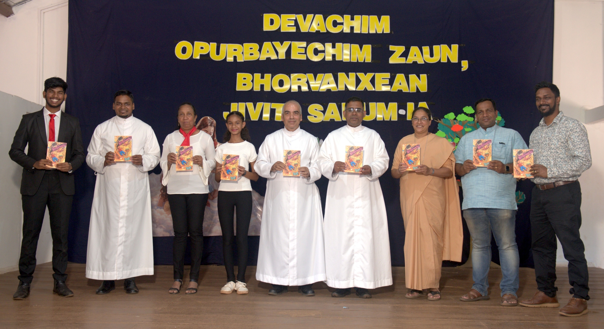 'Kantarancho Jhelo' song book released