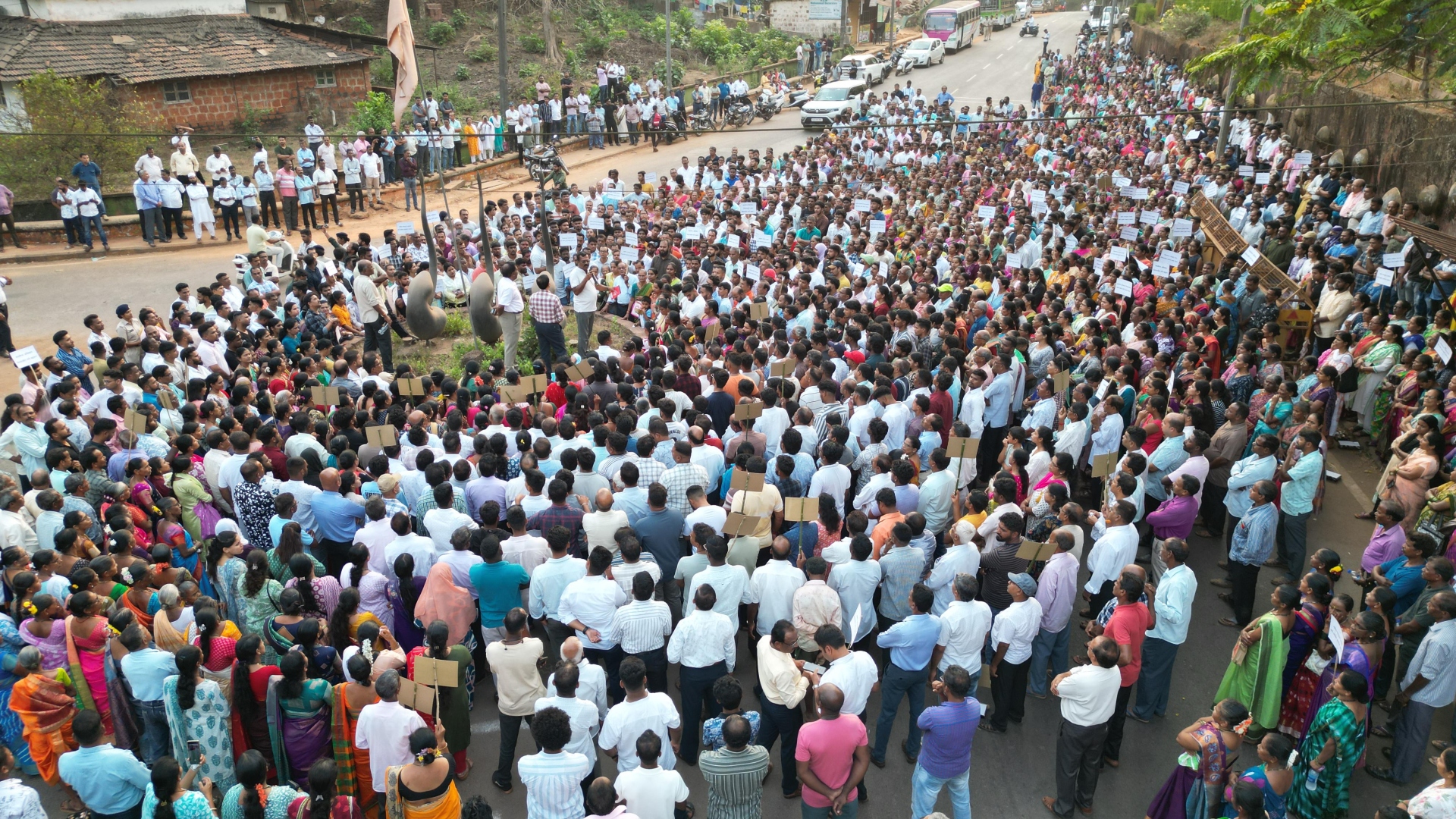 Over 5,000 gather in Valpoi  to support Vishwajit Rane