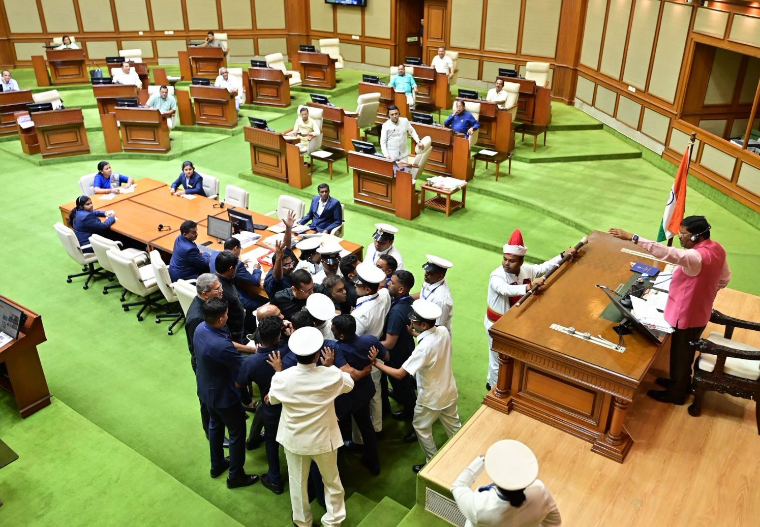 Model Code of Conduct sparks chaos, uncertainty in House