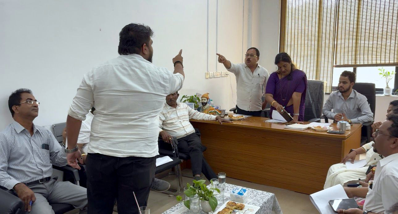 Minister and councillor spar at Sanguem meet