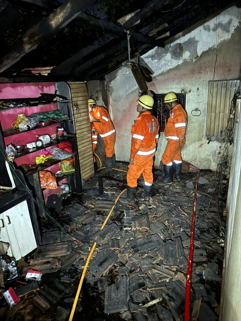 House gutted in fire at Khadki