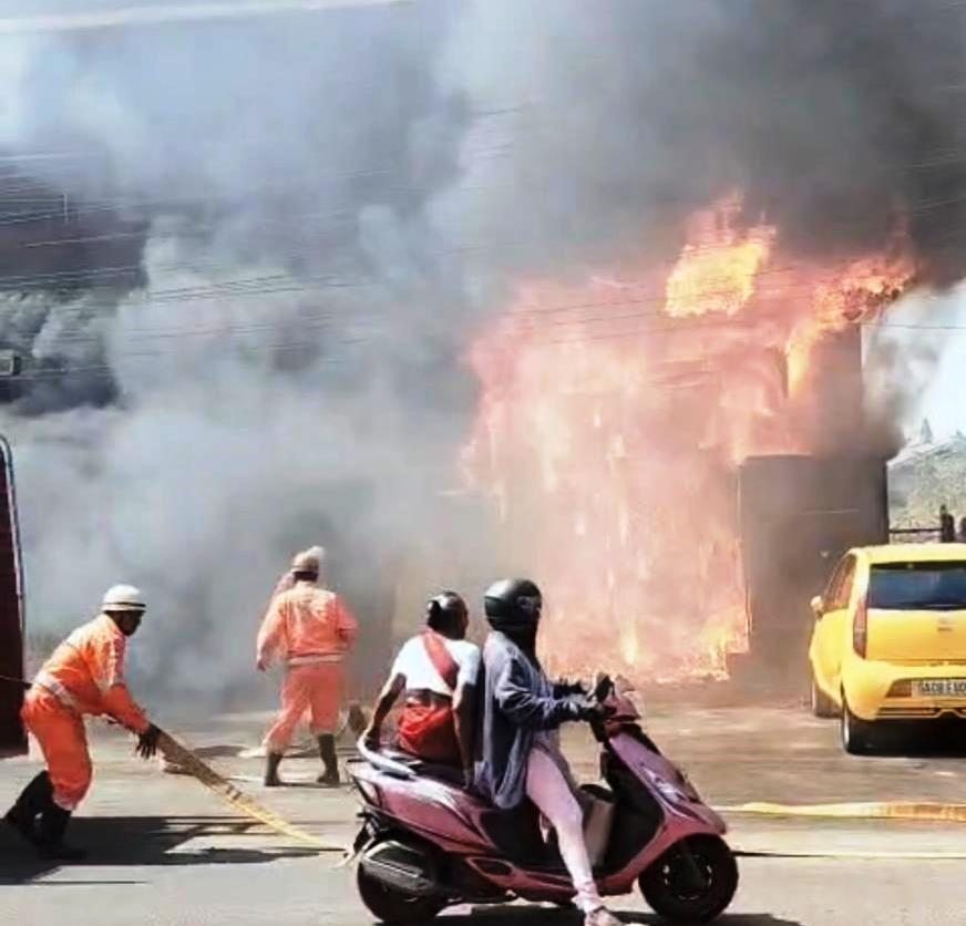 Goods worth lakhs lost as wine   store gutted in blaze at Gogol