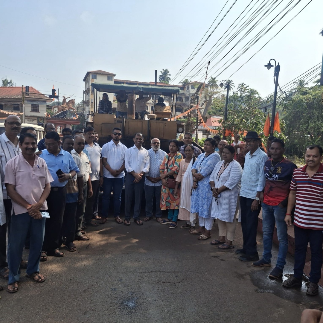 Hot mixing road works   launched in Bicholim