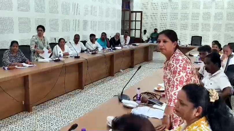 Mormugao Council clears temporary shift of KTCL bus stand