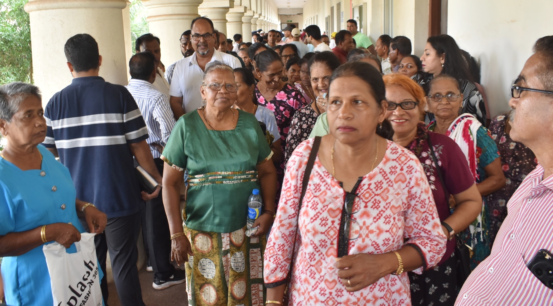 Maina locals protest preponed   hearing in builder's appeal