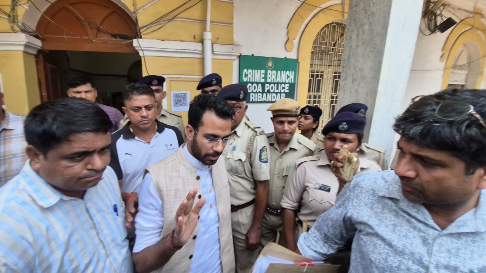 Khattar brought to Goa on   transit remand, arrested