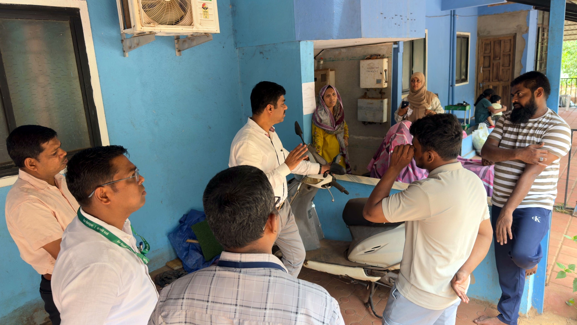 Nagve-Mauxi faces health risk as wastewater flows into drains