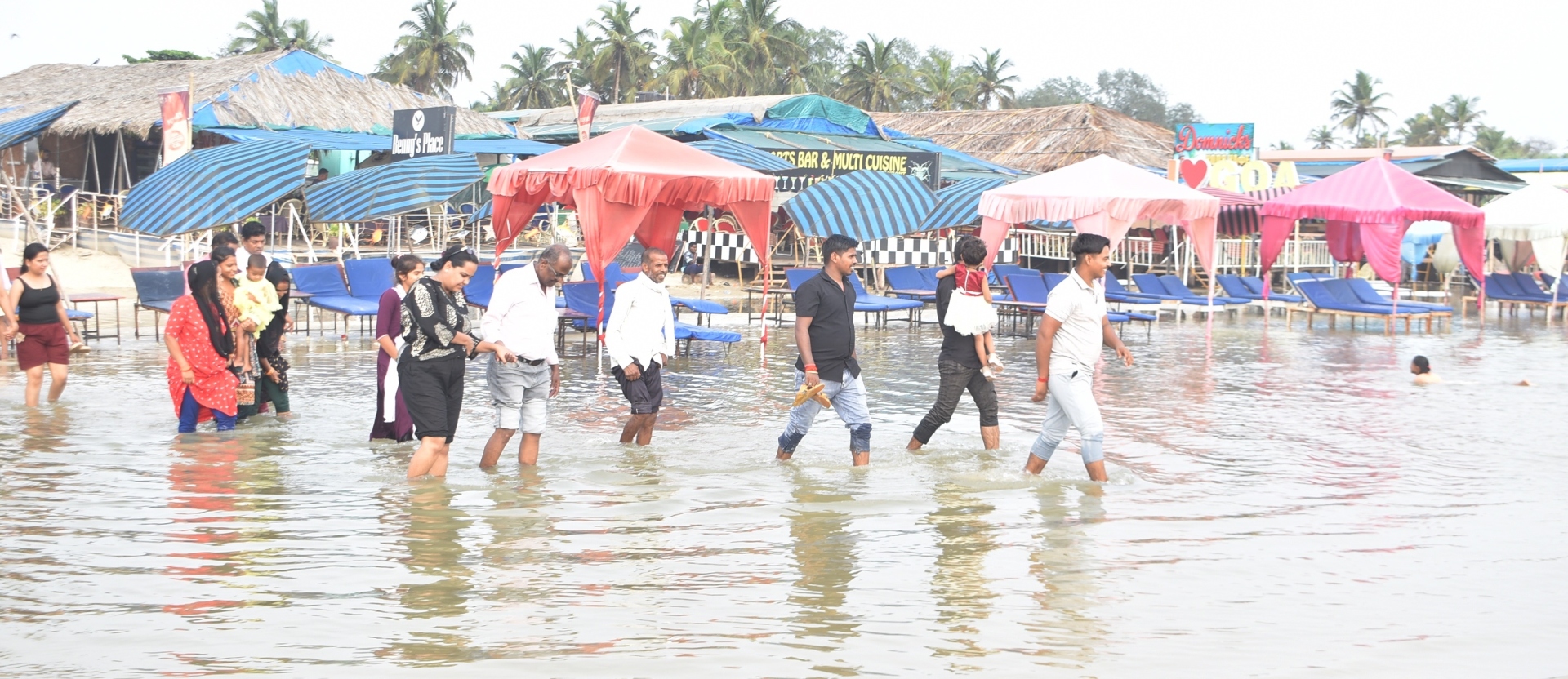Sand bar traps seawater, floods shacks at Colva beach