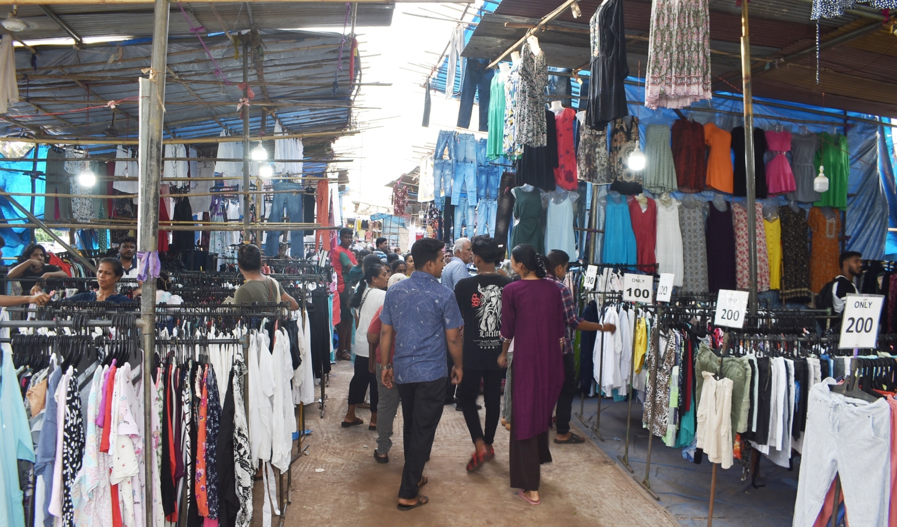 Municipal body turns a blind eye as fair continues in Margao after official end