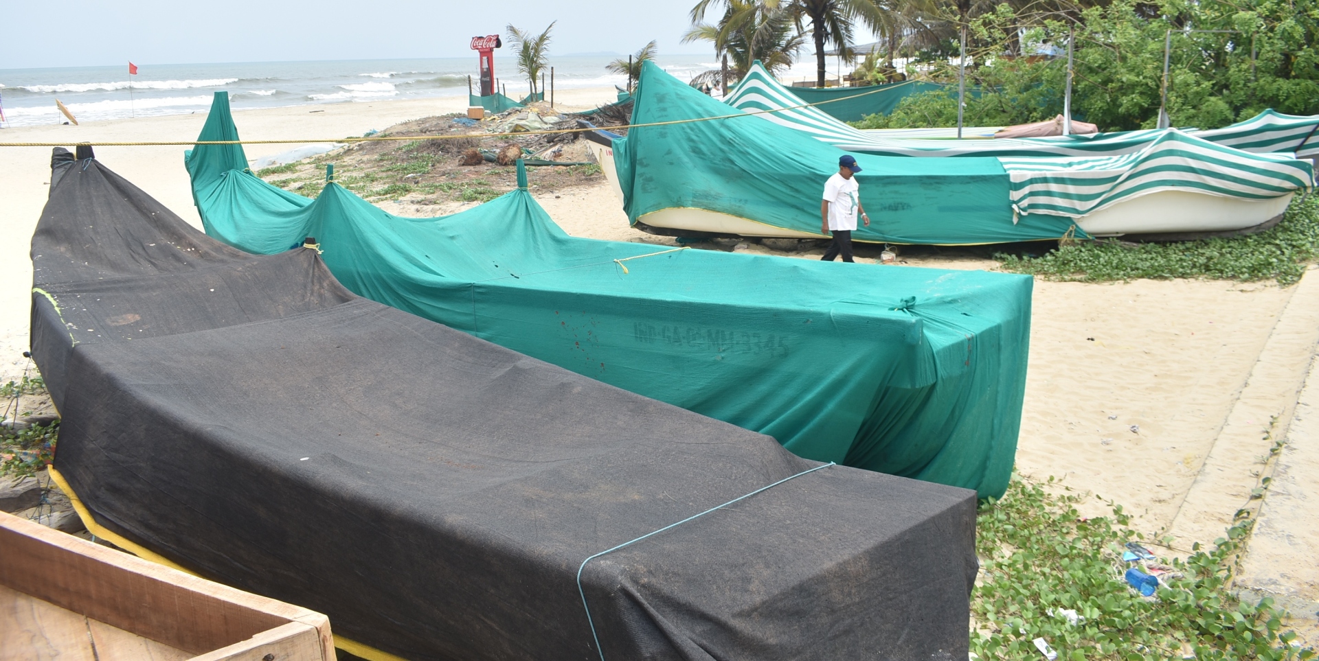 With no berthing facility, Colva boats anchored along shoreline