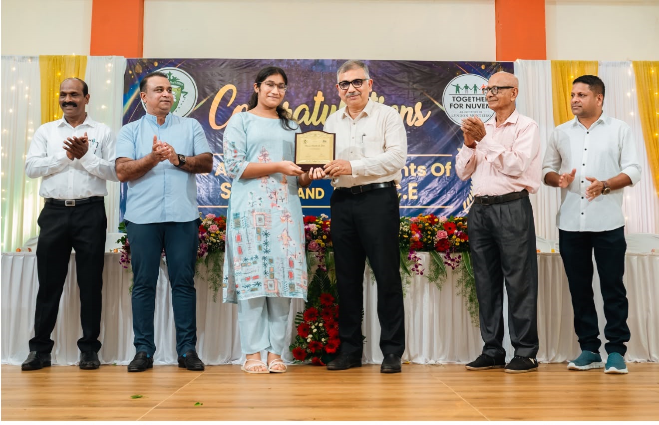 Nuvem honours 454 SSC, HSSC toppers
