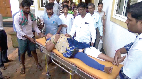 Pregnant woman, girl hurt as portion of slab collapses at Bicholim KTC bus stand