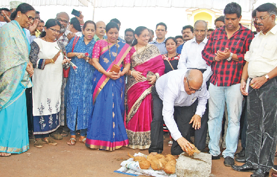 Finally, Aquem Power House traffic junction to get facelift @ Rs 1.65 cr, Kamat lays foundation