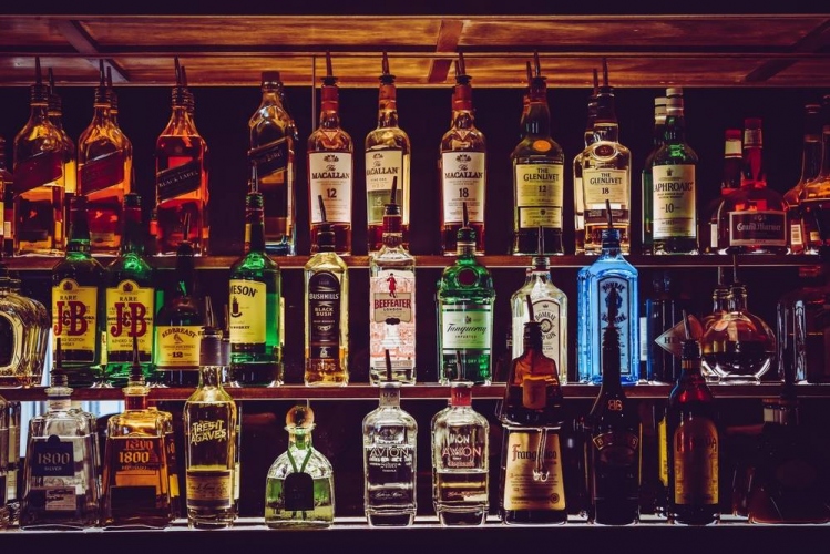 Persons with criminal record will not get liquor license