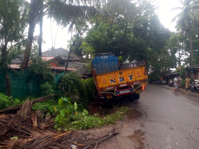 Residents escape as truck rams into a house in Guirim