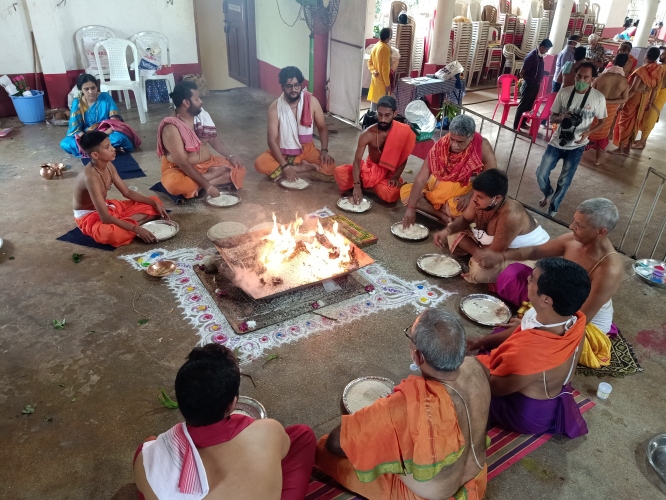 Milind backs MPBS plans to set up place for Asti Visarjan rituals of Hindus