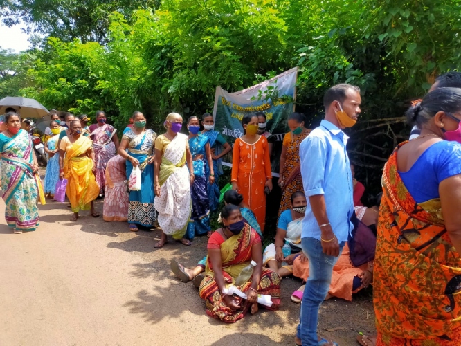 ﻿Under opposition pressure, Guleli panchayat refuses NOC to IIT compound <opposition pressure Guleli panchayat NOC>