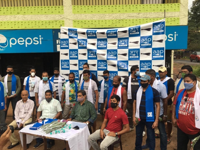 AAP makes big strides in South Goa, large number of people join party