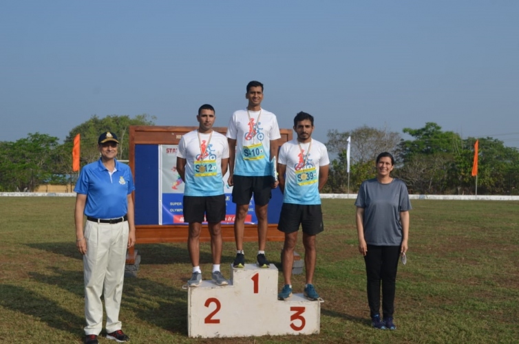 ﻿Duathlon held at INS Mandovi on L-Day